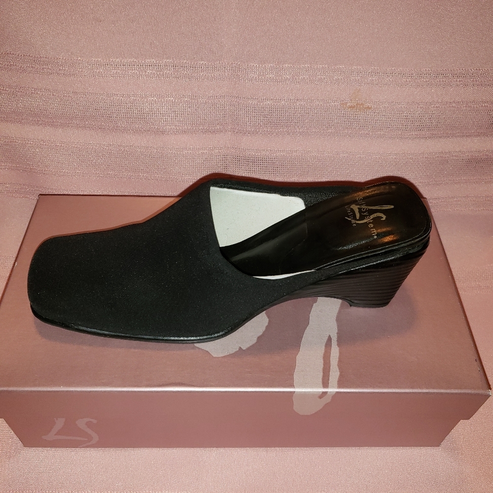 Ladies Shoes